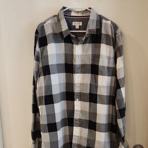 Men's Black and White Checkered Shirt